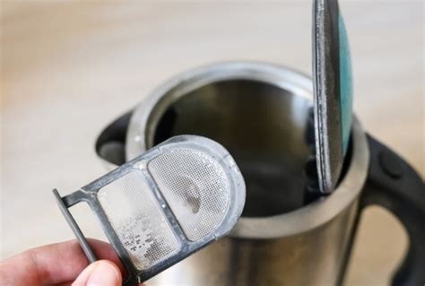 Влияние жесткой воды на образование накипи